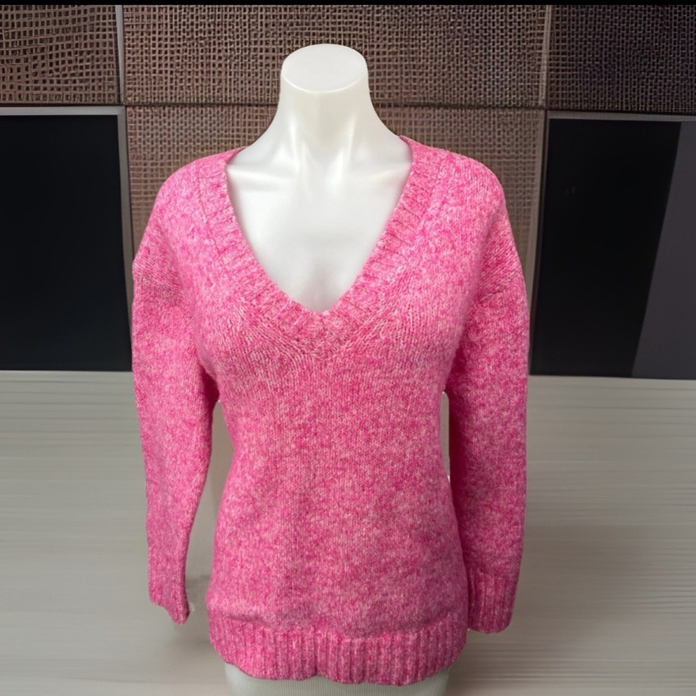 Zara Women's Pink Wool Alpaca Knitted V-neck Long Sleeve Pullover Sweater Top